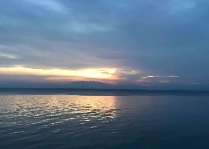 Hébergement de vacances Superior, Comfortable Seaside With Amazing View *